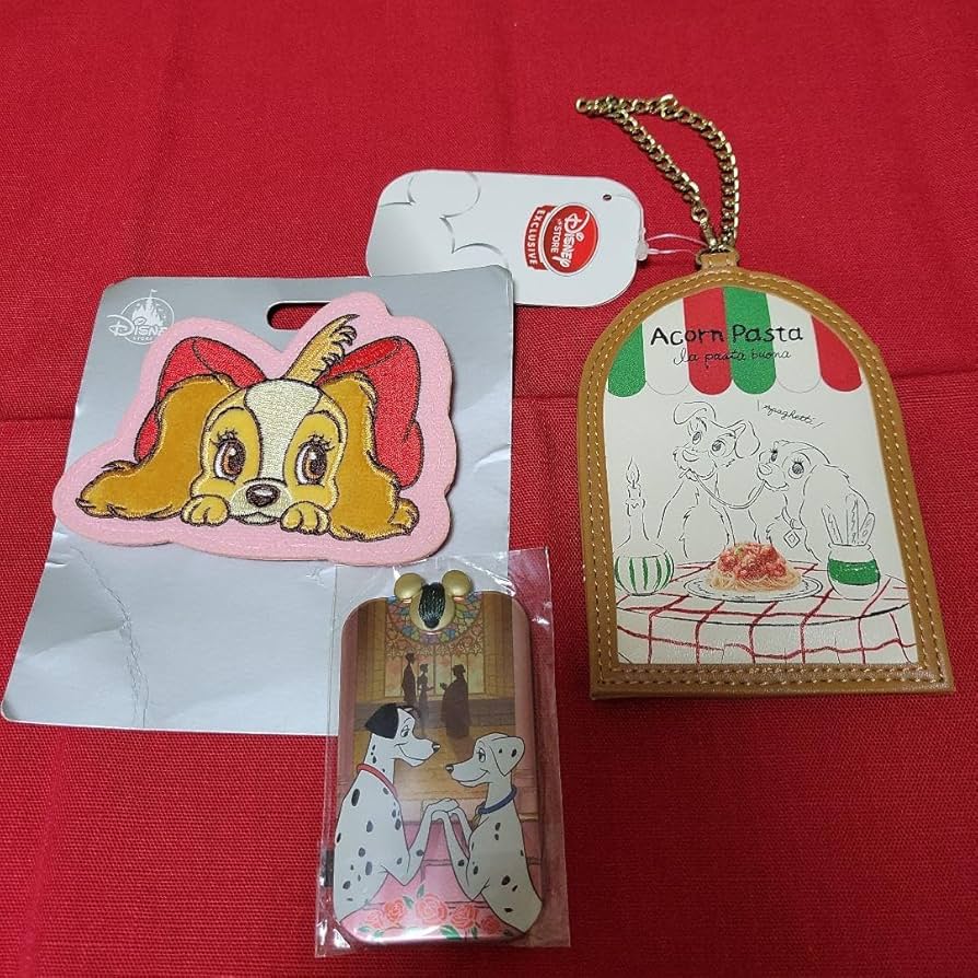 Amazon.co.jp: わんわん物語 パスケース ワッペンバッチ