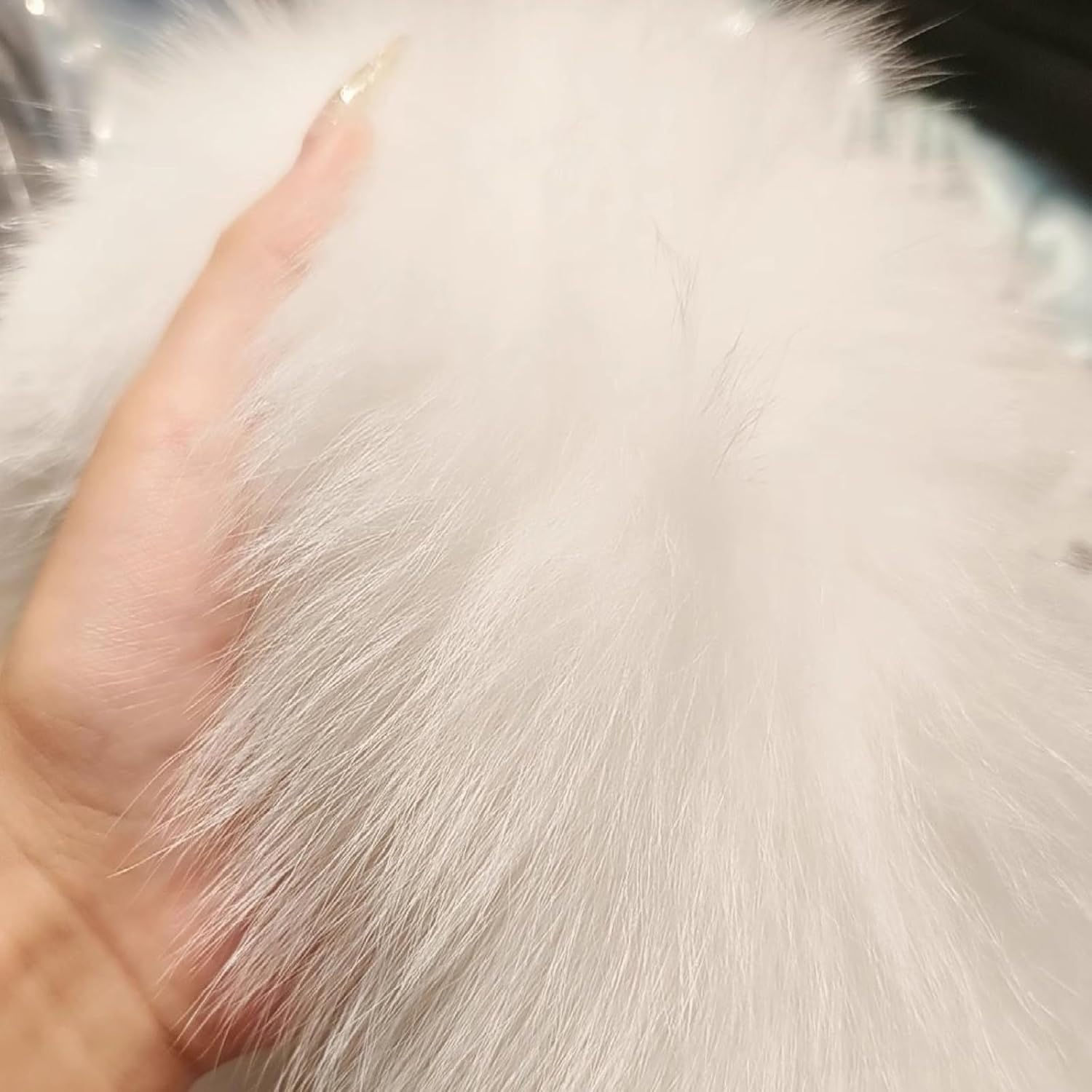 Womens Large Faux Fur Scarves Elegant Pom Poms Winter Furry Warm Thicken Wrap Stole Cold Weather Neck Warmer