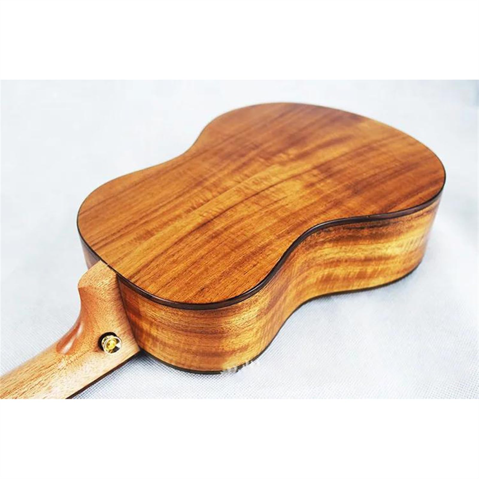 26-calowy Tenorowy Elektryczny Ukulele Z Litego Drewna Akacjowego 4 Struny Do Gitary Ukelele Z Przetwornikiem EQ Zestaw Startowy do Ukulele