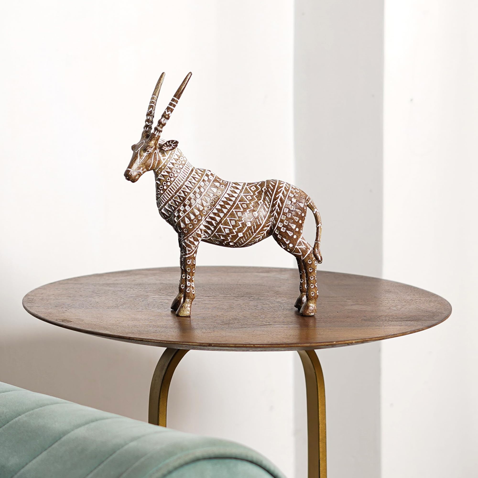 The Artment your artistic apartment Artistry Artful Oryx Resin Sculpture Brown Showpiece: Home Décor for Living Room, Bedroom - Ideal Gift, Office Desk Accent, Artisan Crafted, Table Top