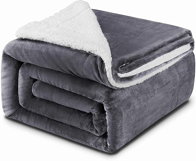 KANKAEU Sherpa koc polarowy o gramaturze 550 g/m², puszysty koc na łóżko, ciepły koc sherpa, miękki koc zimowy, na sofę, na łóżko, na Boże Narodzenie