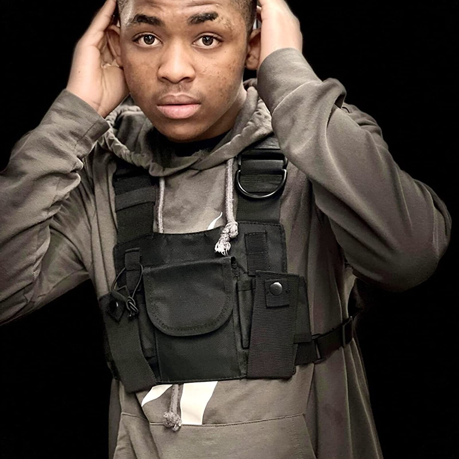Cuifati Radio Chest Harness, Walkie-Talkie Double Chest Harness Front Pack Pouch Holster Vest Rig for Two Way Radio Walkie Talkie for Firefighting/Military/Rescue Essentials