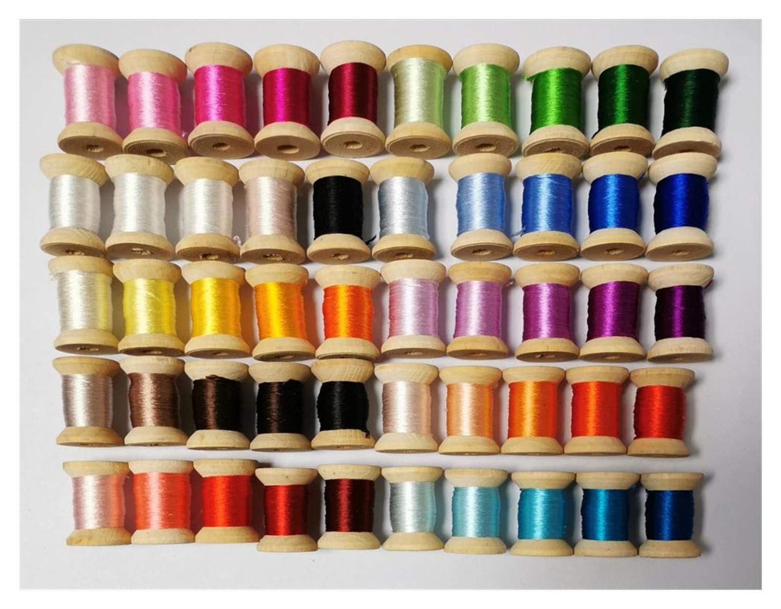 Stickgarn,Embroidery Floss 50 Spulen natürliche Maulbeer-Seide-Stickerei Flows Faden für Hand Stickerei DIY Handwerk 20-22M pro Farbe