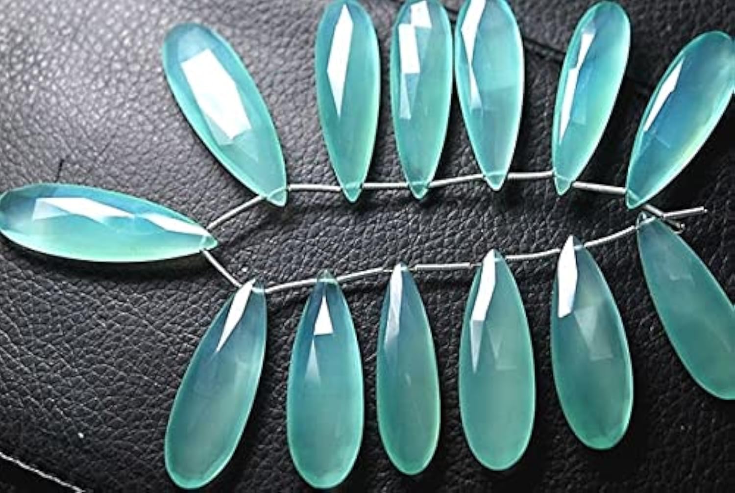 Chalcédoine aqua pierre naturelle briolette poire facettée 10x30mm pour création bijoux