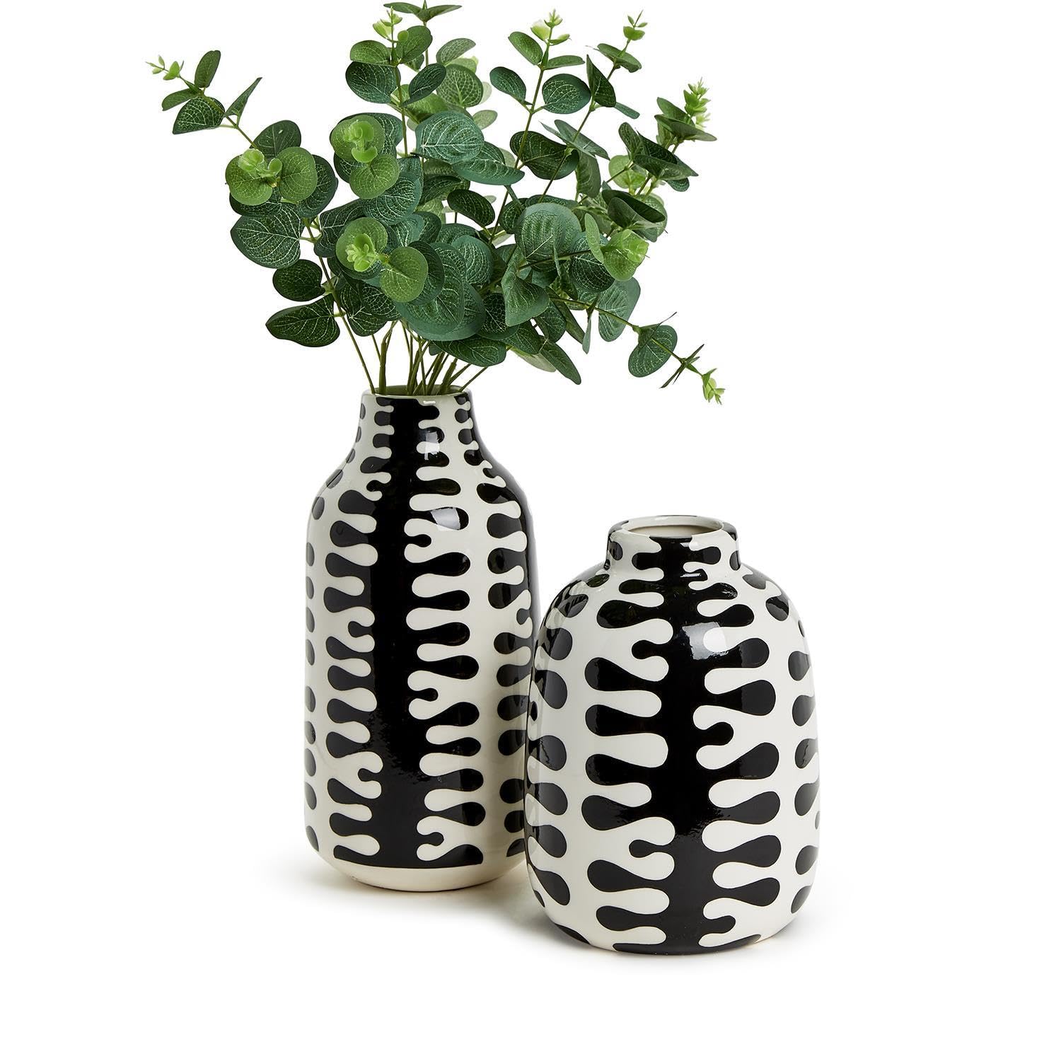 Amazon.com: Two's Company Jigsaw Set of 2 Black and White Vase