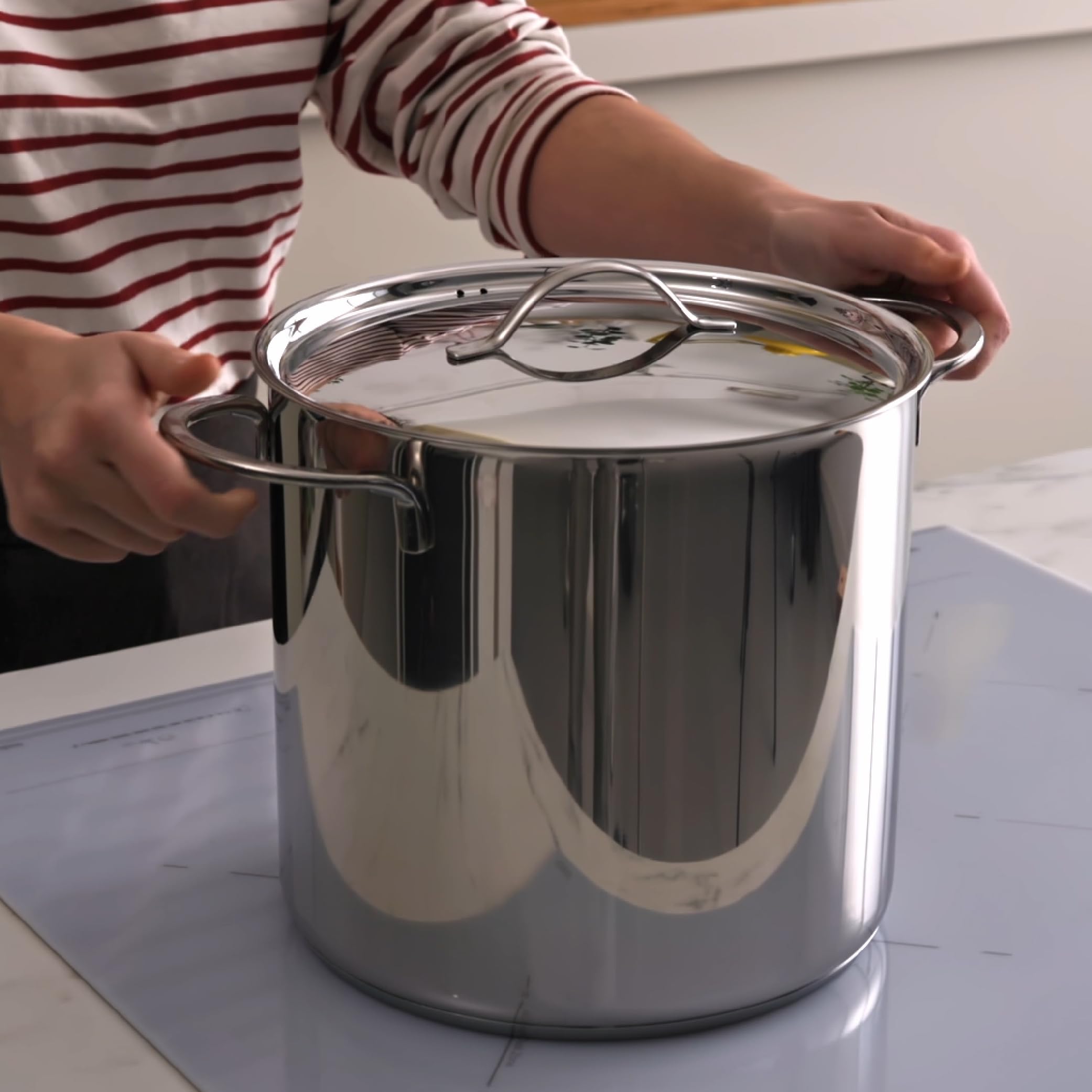 IBILI - Olla super alta con tapa noah, 22 cms, Acero inoxidable 18/10, Apta para induccion