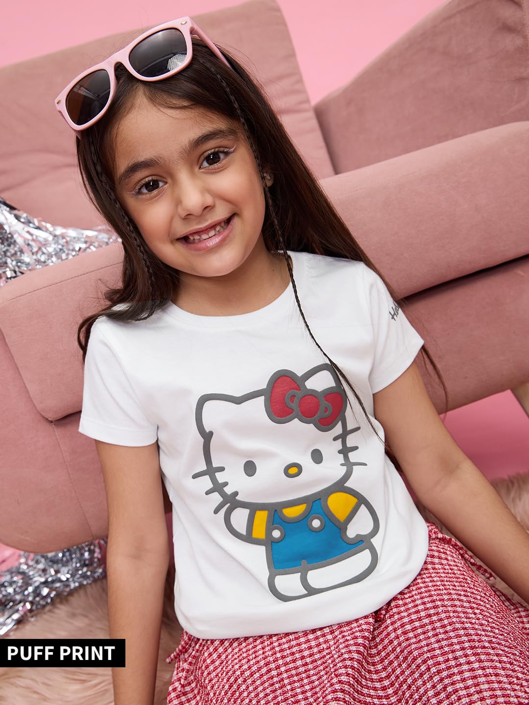 The Souled Store Camiseta oficial de Hello Kitty: Kitty White para niñas, manga corta, cuello redondo, estampado de ajuste regular, de algodón