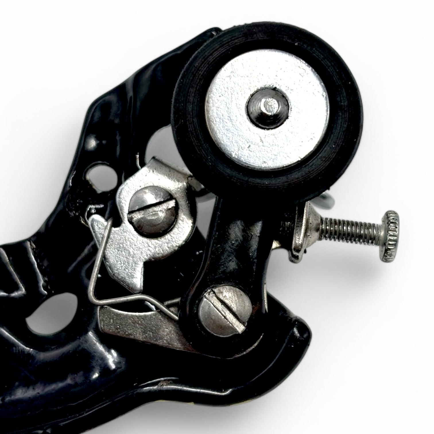 ZENITH Bobbin Winder Cast Iron for Domestic Sewing Machine SV Half Shuttle Traditional Black Color Models — Amazon image 6
