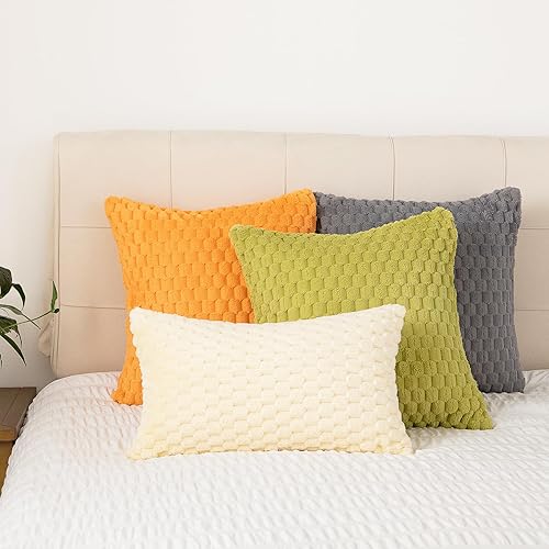 Miniatura 6 de BAOLIZEGAO Juego de 2 fundas de almohada de piel sintética de doble cara de 24 x 24 pulgadas, fundas de almohada decorativas suaves y esponjosas,