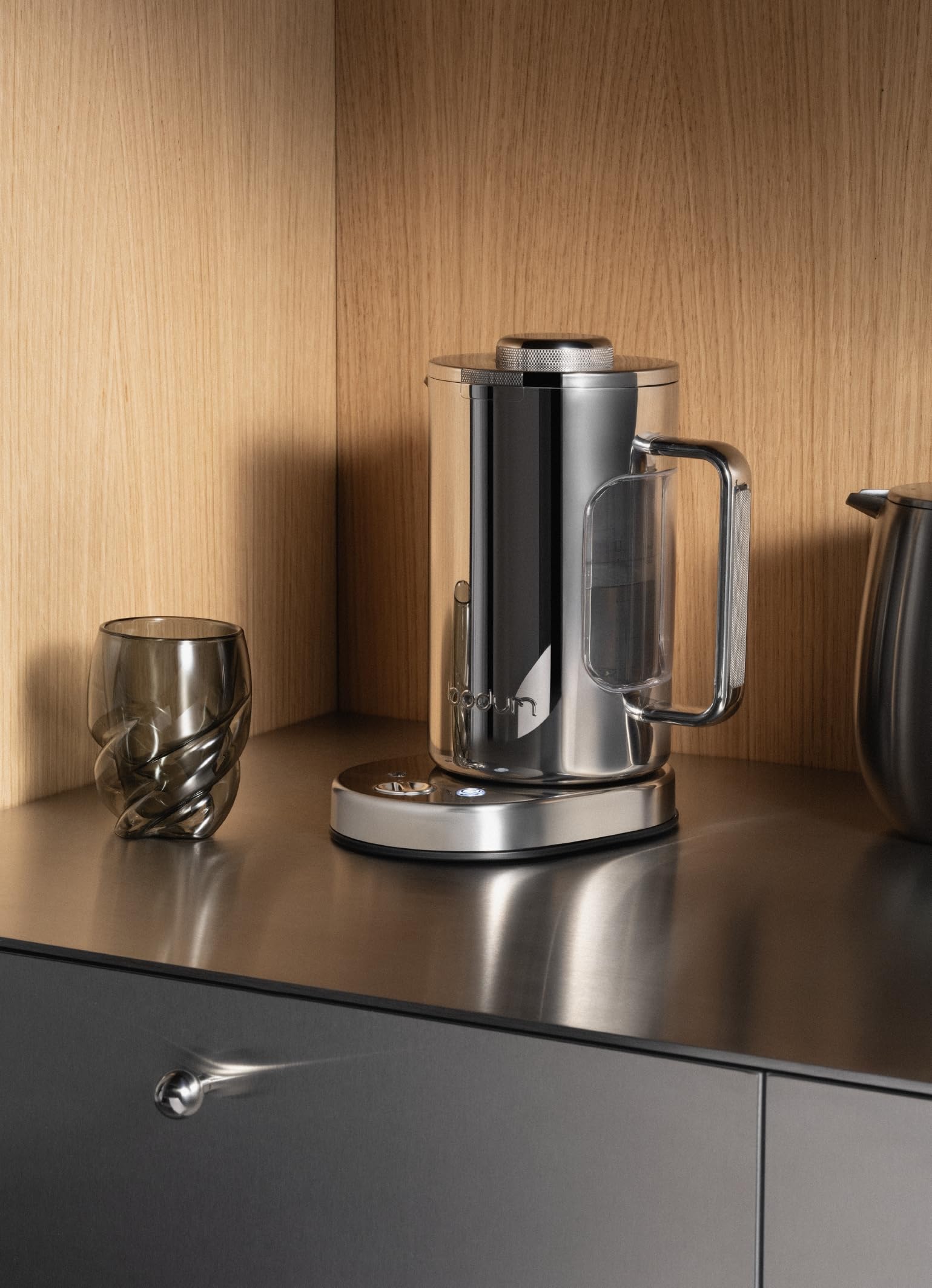 BISTRO - Hervidor de agua eléctrico de doble pared con control de temperatura 1,0 l, 2000 W