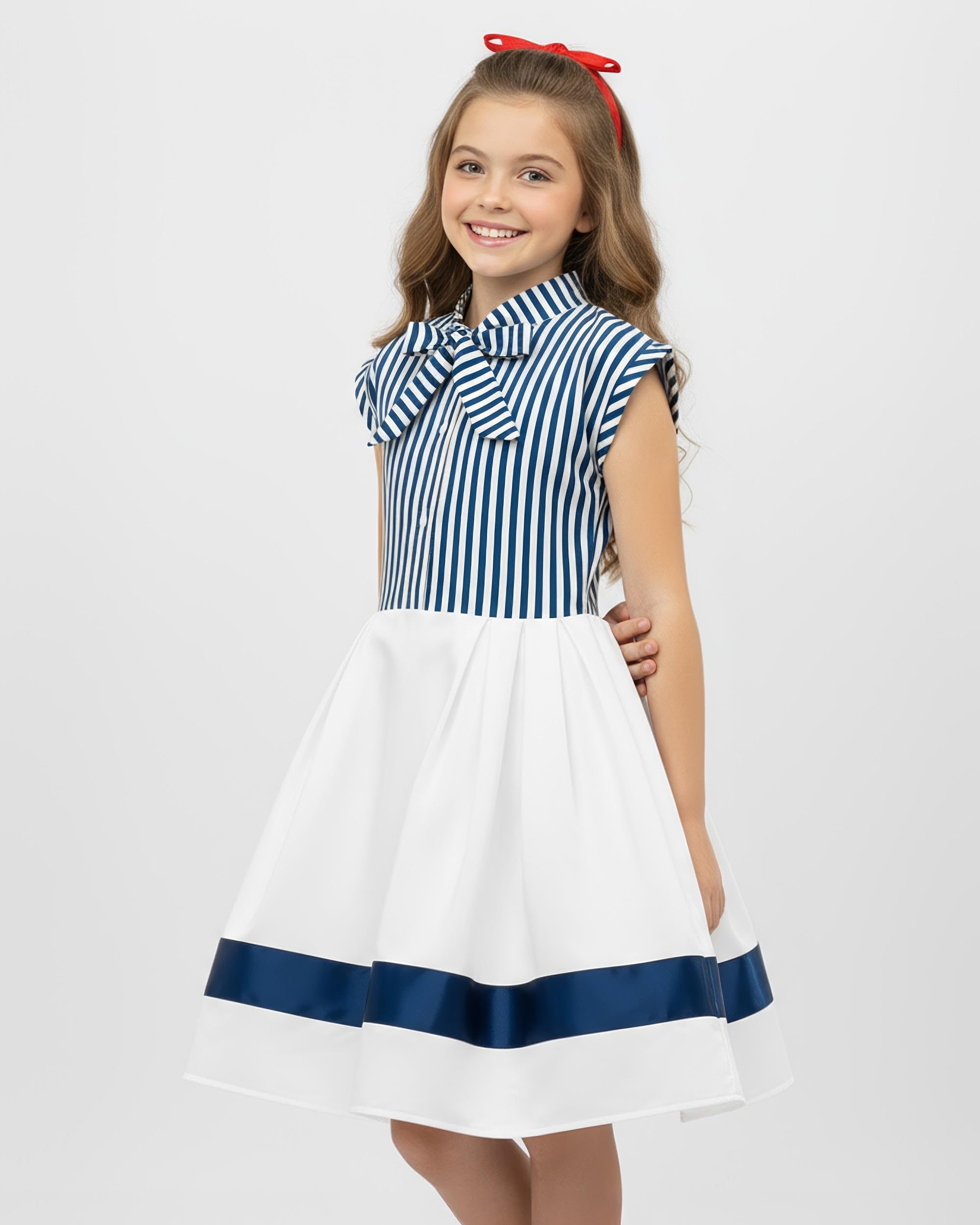 BlackButterfly Mädchen Kleid Polly Streifen Faltenrock | Zweifarbig, Schleifenkragen, Flügelärmel, Satinband am Saum, Maritim, Gefüttert, Reißverschluss hinten, 3-14 Jahre