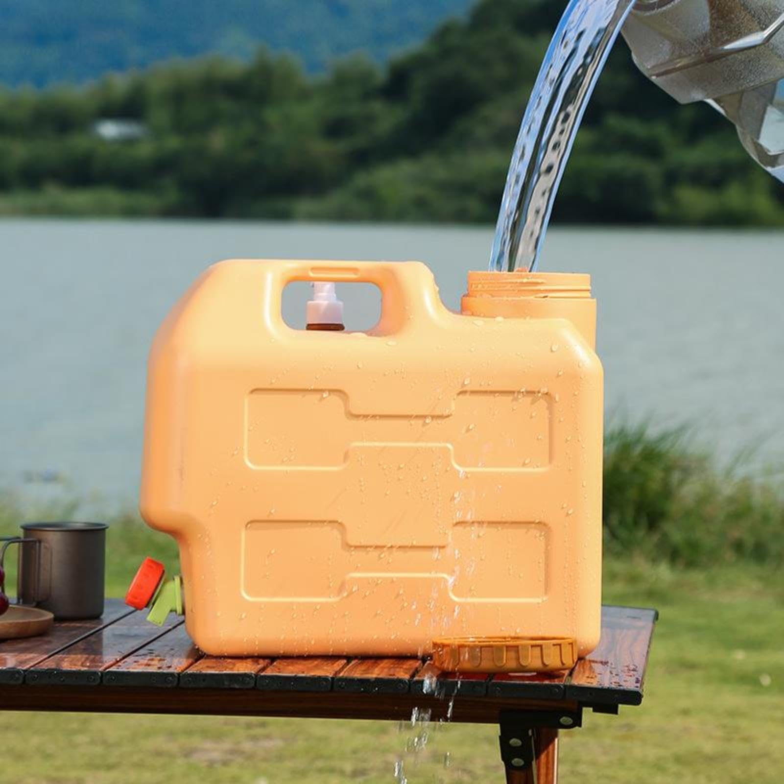 Generico Tanica d'Acqua Portatile Serbatoio da 20 Litri | Giara d'Acqua da Campeggio con Rubinetto Per Escursionismo All'Aperto Picnic Viaggio Sopravvivenza Zaino In Spalla Caccia