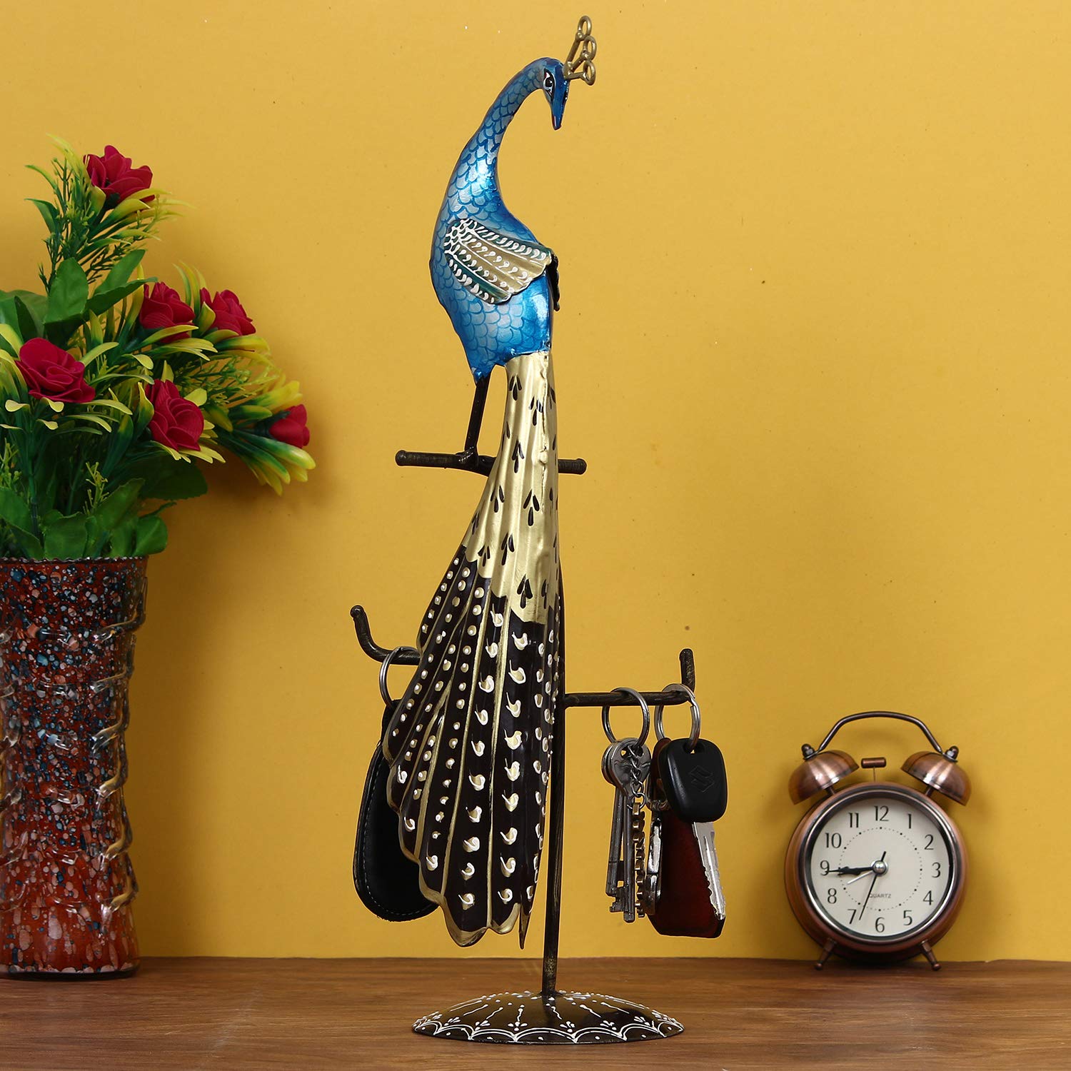 Vitrina de pavo real decorativa para salones y recibidores rústicos eCraftIndia