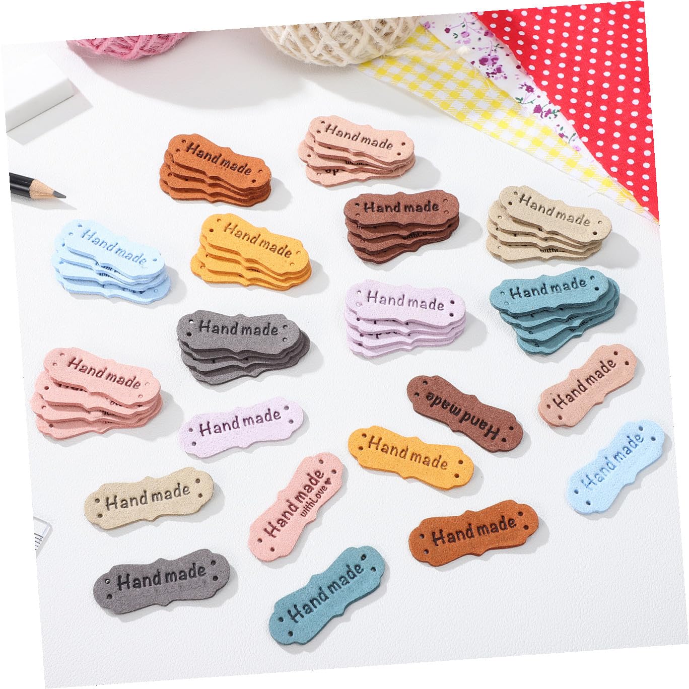 VILLCASE 400pièces Étiquettes Cuir Pu Colorées Étiquettes Embossées Faites Main Pour Couture Et Accessoires Pour Vêtements Chaussures Et Chapeaux