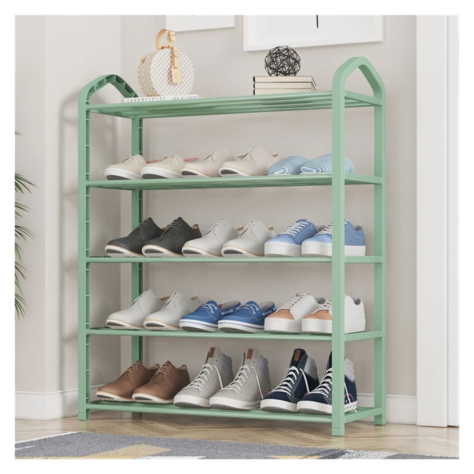 Organisateur de chaussures pour gagner de l'espace dans une entrée encombrée