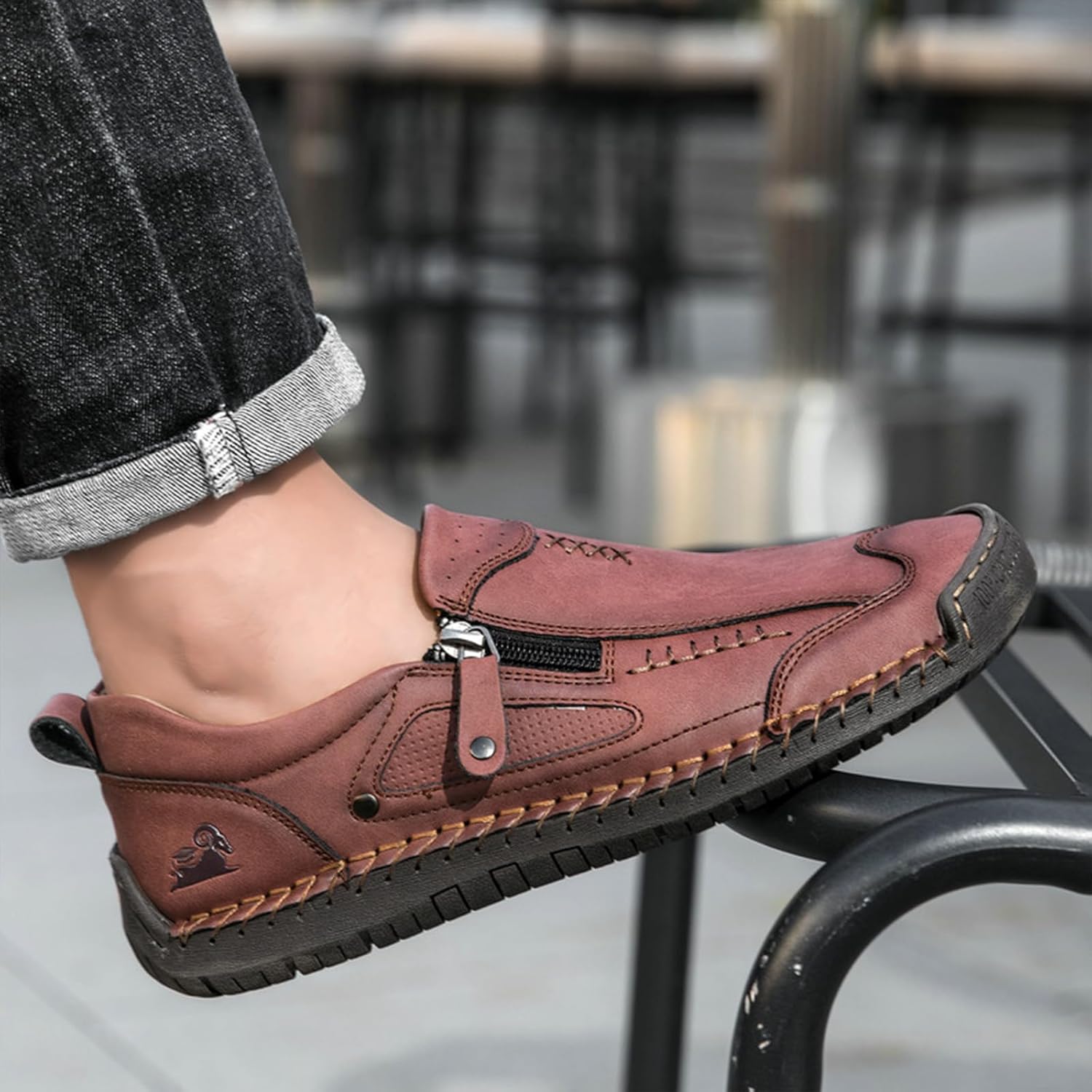 Men's Leather Handmade Slip On Flat Loafers Retro Side Zipper Comfortable Breathable Round Toe Non-Slip Walking Shoes Casual Driving Daily Business Sneakers - Image 2
