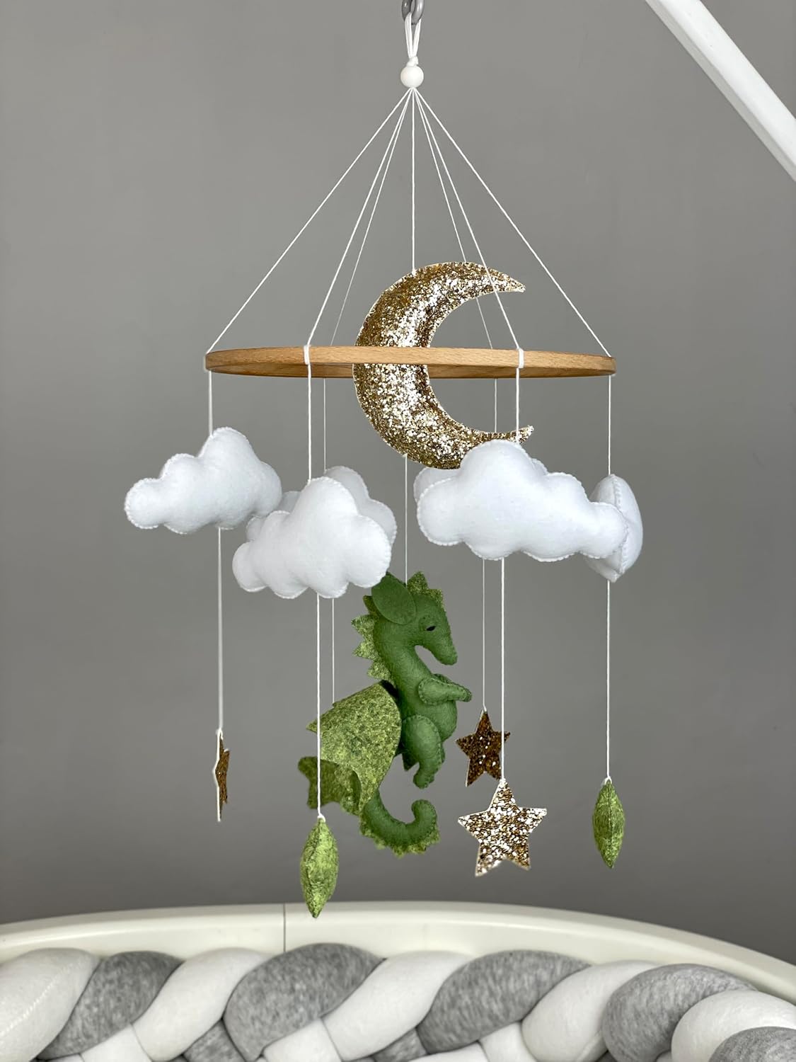 Dragon Baby Mobile Neutral Dragon Crib Mobile Fantasy Nursery Decor Baby boy Mobile Baby Girl Mobile New Baby Gift Fantasy Baby Shower