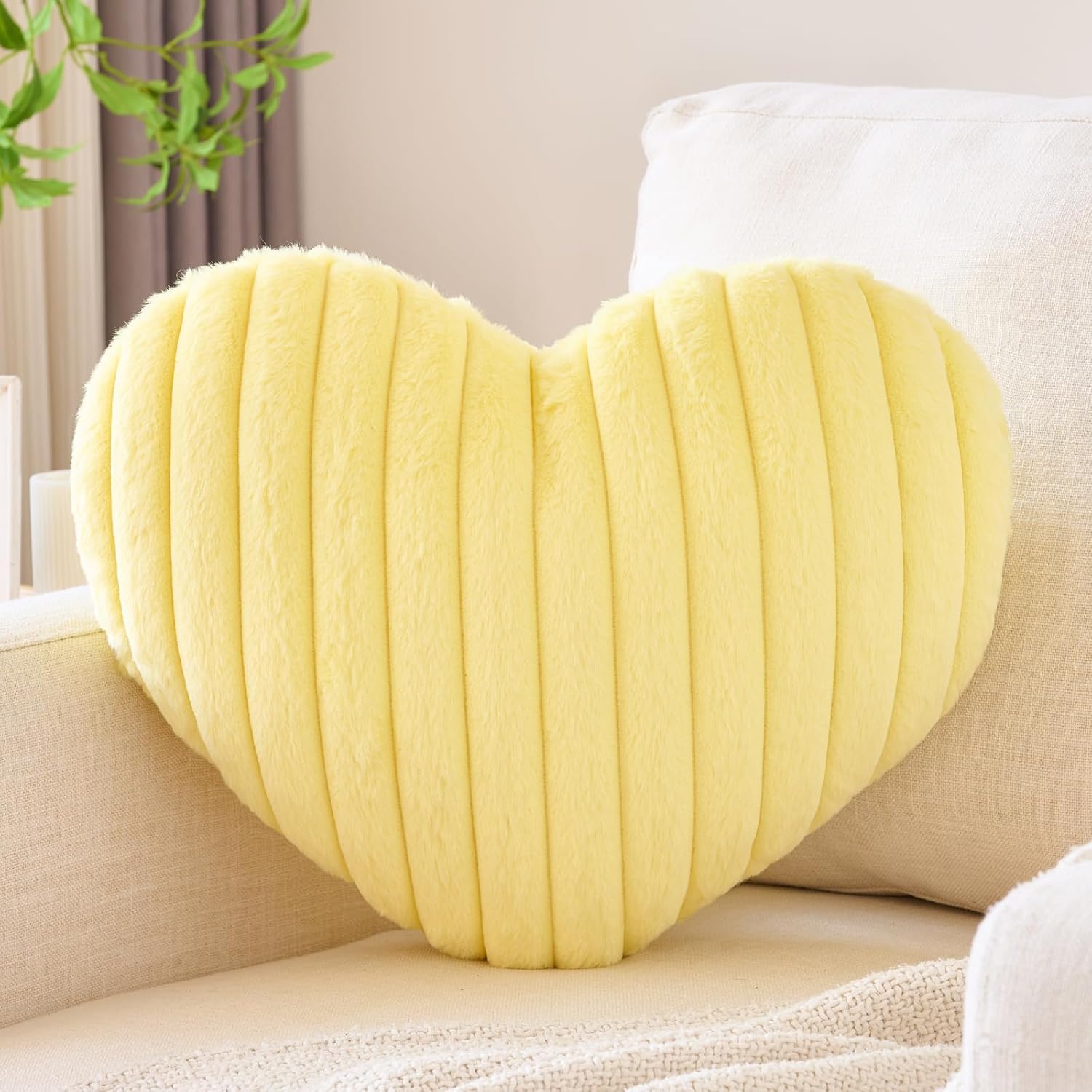 Heart Pillow, Heart Shaped Pillow with Soft Plush for Couch Bed, Decorative Throw Pillows for Bedroom Livingroom, Cozy Heart Pillows Home Decor Pillow Cushion (Yellow, Large 19.6" x 15.7")