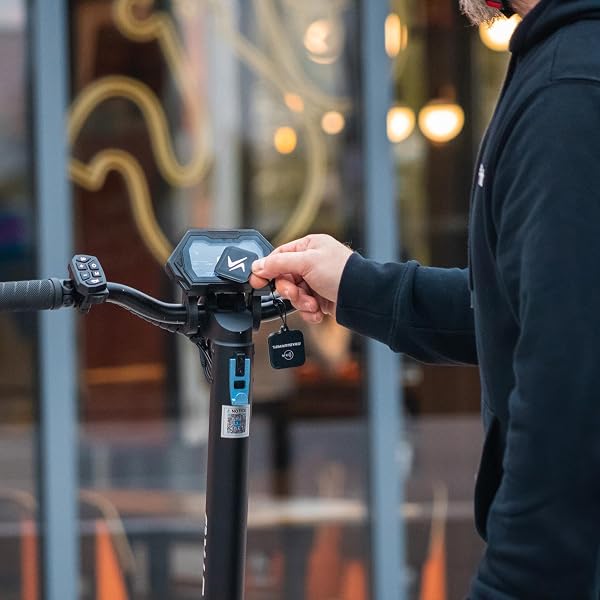 smartGyro Dual MAX 2 - Patinete Eléctrico, 2 Motores de 48V, Batería 15Ah, Smart Core, Autonomía 60 Km, Ruedas de 10 Pulgadas Dual Grip, Suspensiones, Triple Frenada - 3
