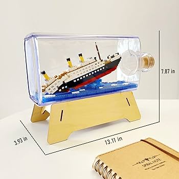タイタニック豪華客船模型 60cm ディスプレイケース付き Amazon