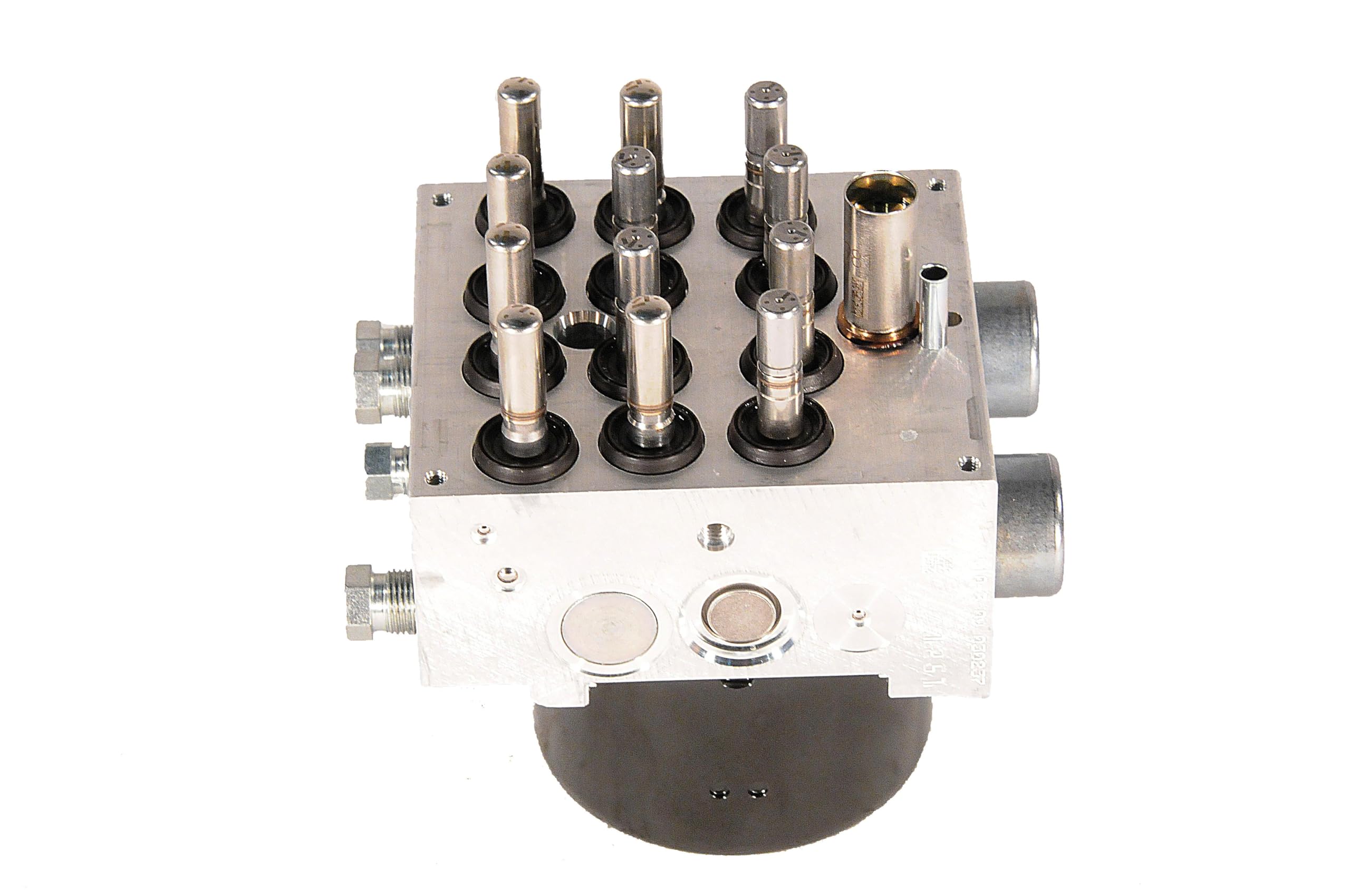 GM Genuine Parts 19301496 - Kit de válvula moduladora de presión de freno con sellos