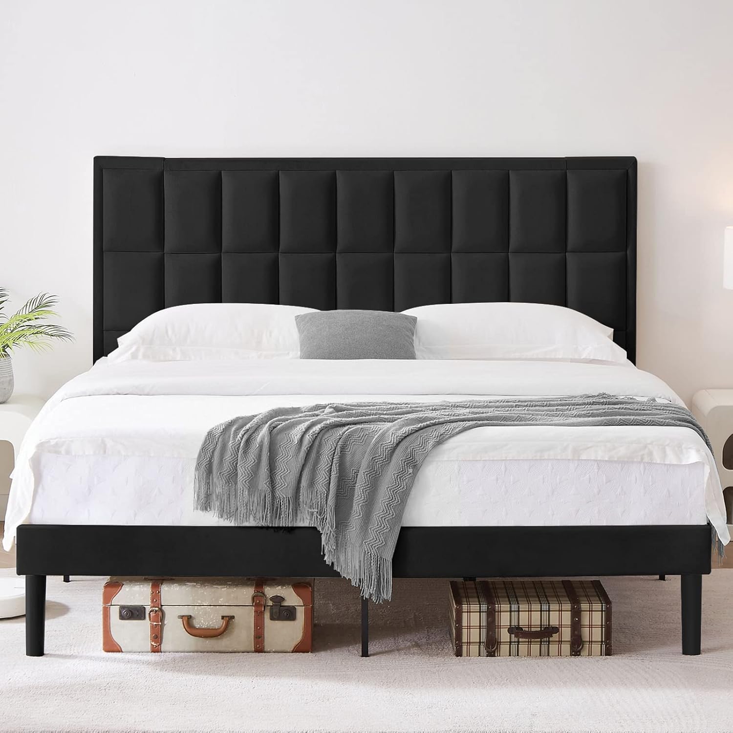 Flolinda King Bed Frame Cozy Velvet Upholstered King Size Bed Frame Modern King Bed