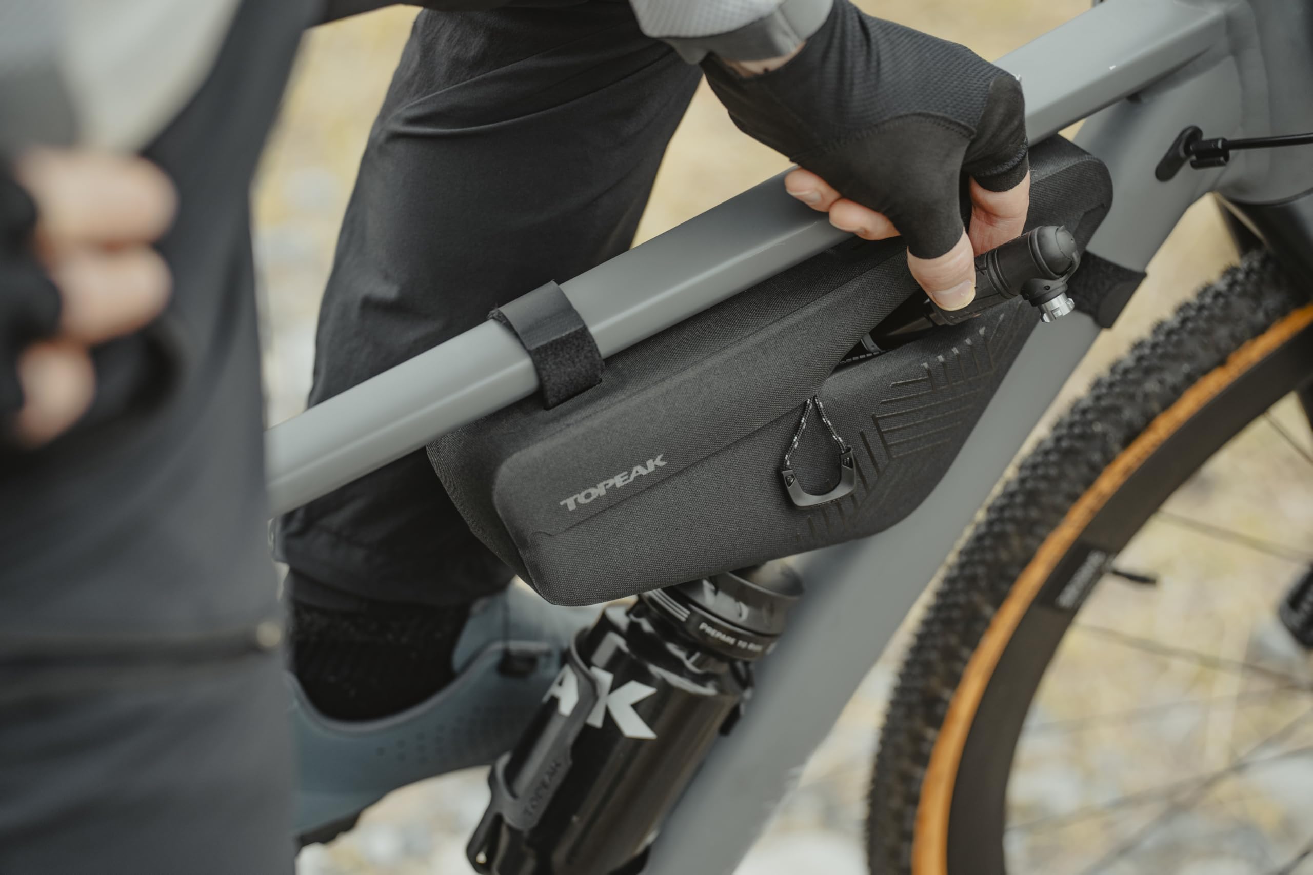 Amazon.co.jp: Topeak(トピーク) ミッドローダー ドライバッグ 防水