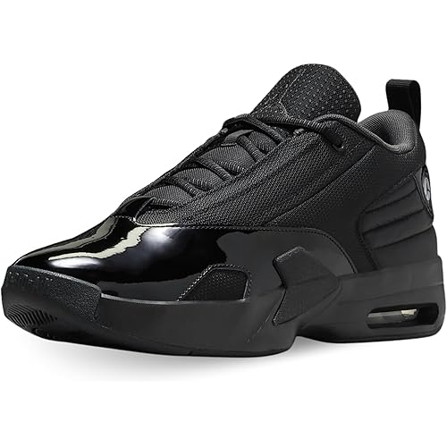 Jordan Max Aura 6 Men's Shoes (FQ8298-101, White/Black/Metallic Gold)