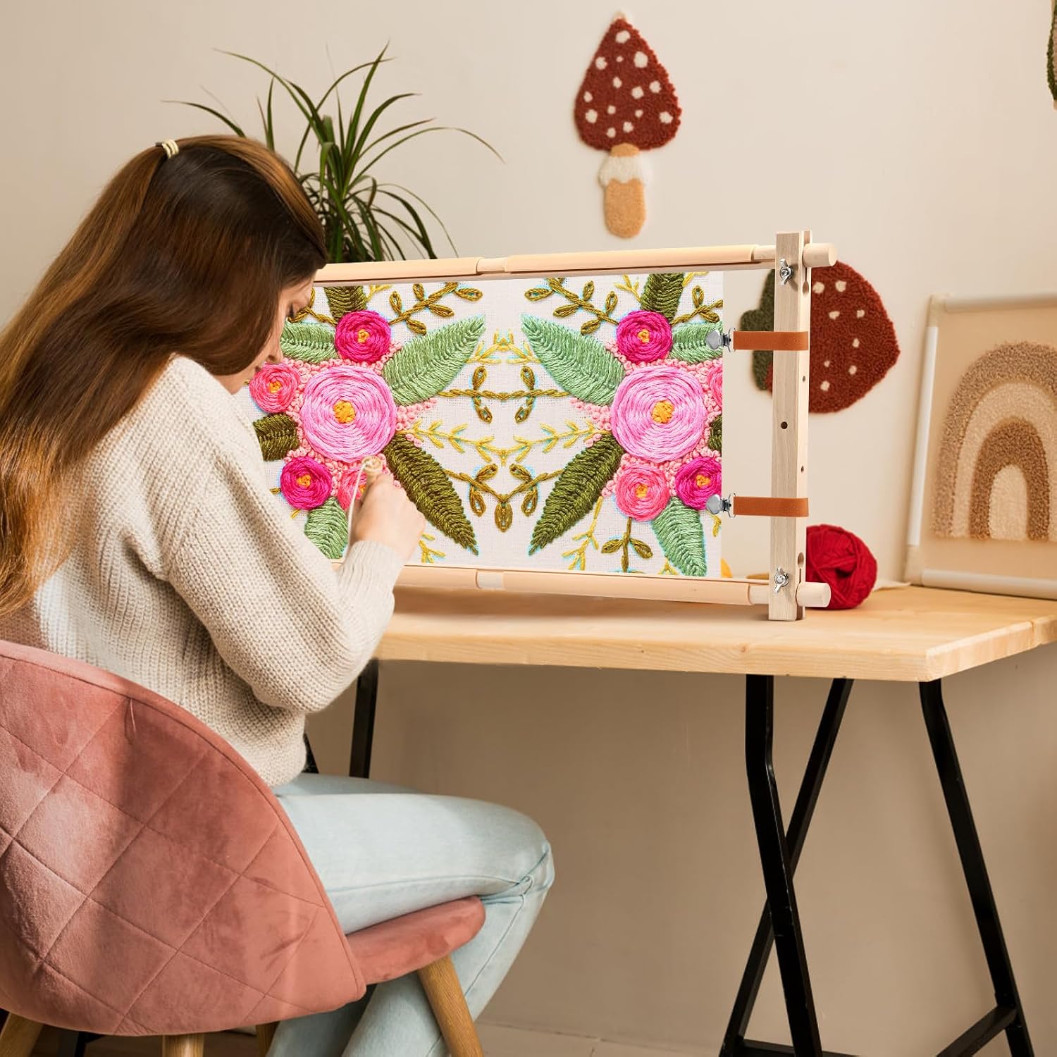 Scroll Embroidery Frame, Wooden Cross Stitch Frame, Needlepoint Embroidery Tapestry Scroll Frame, Adjustable Needlepoint Stretcher Frame, for Quilting, Needlework, Embroidery(33.2IN)