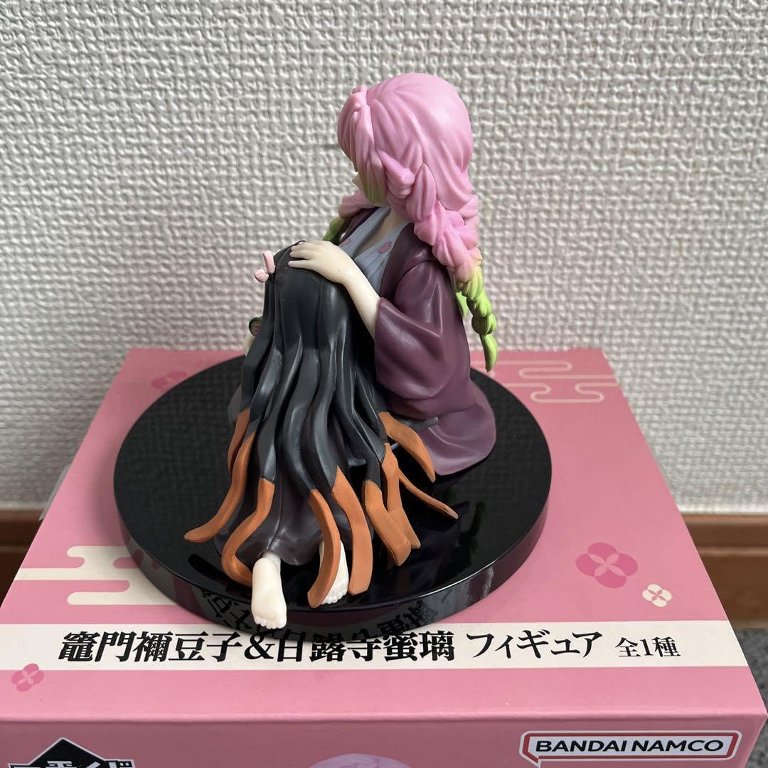 鬼滅の刃 一番くじ 甘露寺蜜璃 竈門禰豆子 フィギュア２体セット Amazon.co.jp: 一番くじ 鬼 滅 甘露寺&禰豆子 フィギュア : おもちゃ