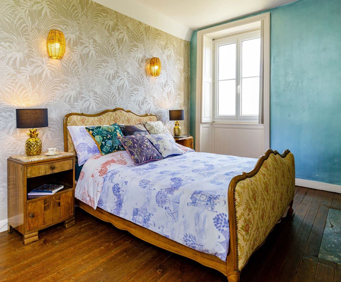 The Chateau Angel Strawbridge TOILE Reversible Red/Blue Bedding Duvet Set - SUPERKING