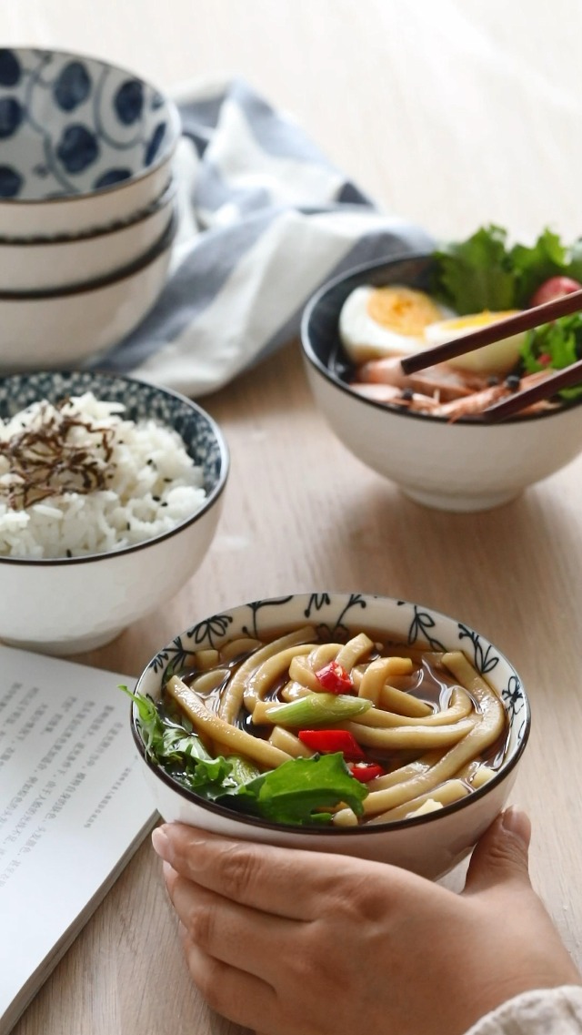 Amazon.com | Swuut Japanese Style Ceramic Cereal Bowls,24 Ounces