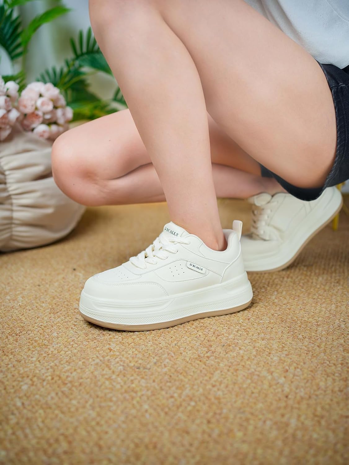 Women’s Comfortable Platform Walking Shoes Lace Up Lightweight Stylish Classic Casual Leather Fashion Sneaker