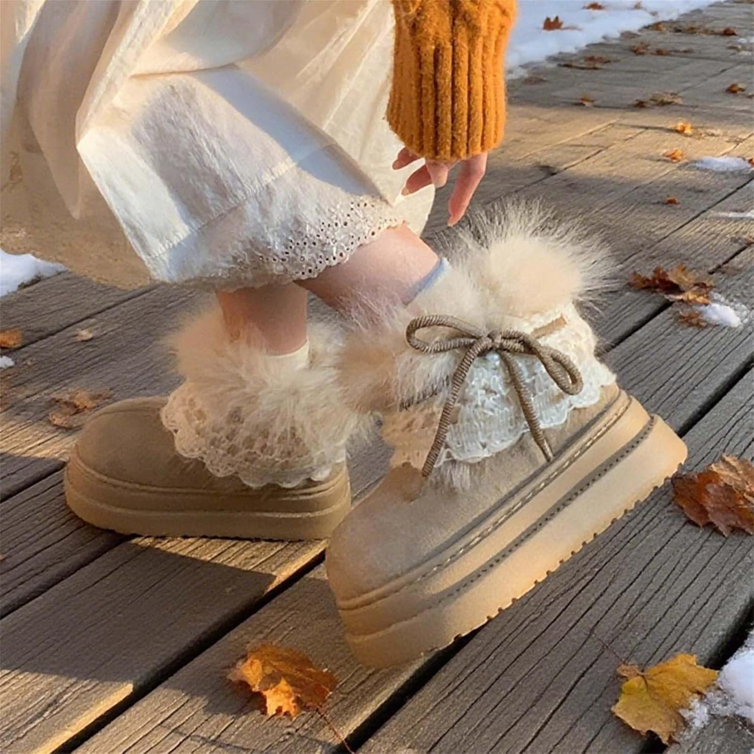 Trendy Snow Boots Warm, Essential Women's Winter Snow Boots, Winter Boots For Women, with Faux Fur Lining and Short Cuffs, Suitable for Indoor and Outdoor Use