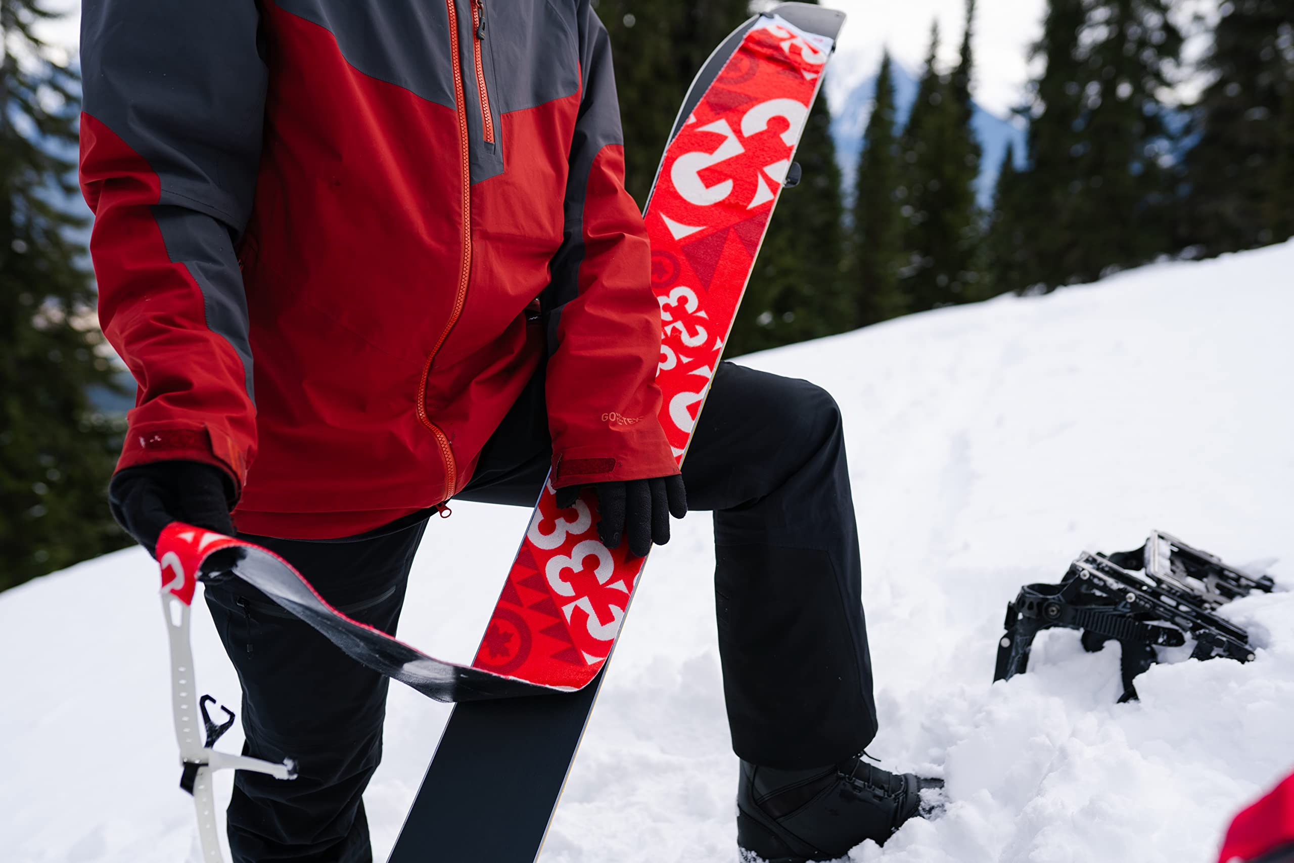 G3 GENUINE GUIDE GEAR Splitboard+ Universal Climbing Skins, Skins Backcountry Splitboard, Grip universale per tutte le condizioni di neve, Made in Canada, 2022