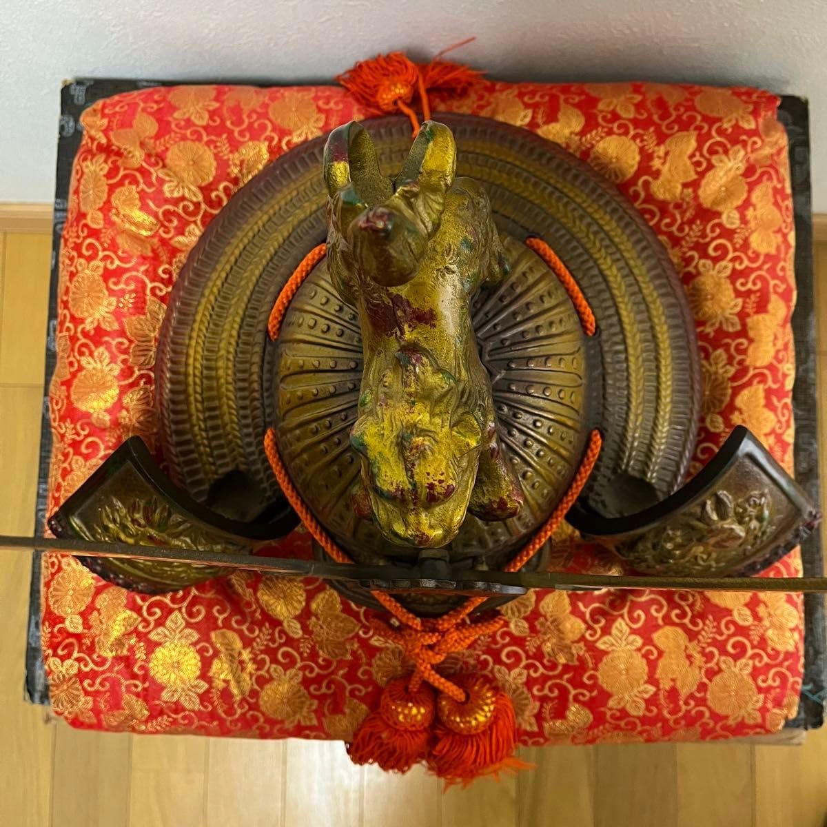 Engraved, Genkyuro Yoshitsune Longhoe Lion Head Helmet, May Figurine, Children's Day, Helmet, Armor Helmet