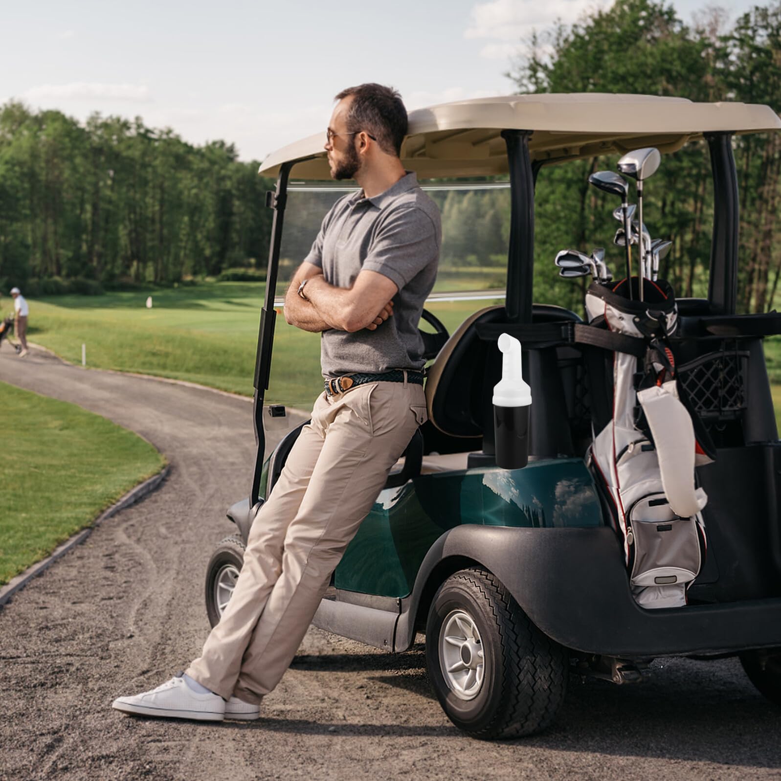 Golfflaschenhalter Sandflasche mit Halterung für Golfwagen Wetterfester Kunststoff Kleiner Sandbehälter ohne Bohren Praktisches Zubehör für Golfcart