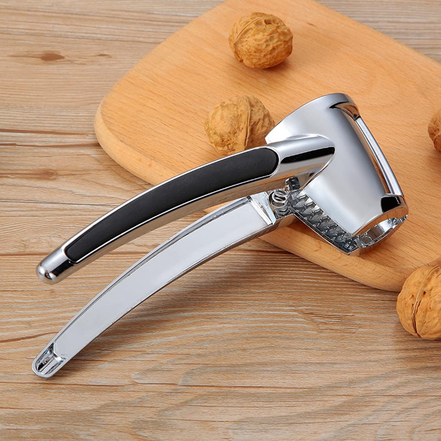 Nutcracker, Alloy Walnut Clip Funnel Type Nutcracker Hazelnut Pecan Nut Pliers Multifunctional Shelling Tool Kitchen Accessories