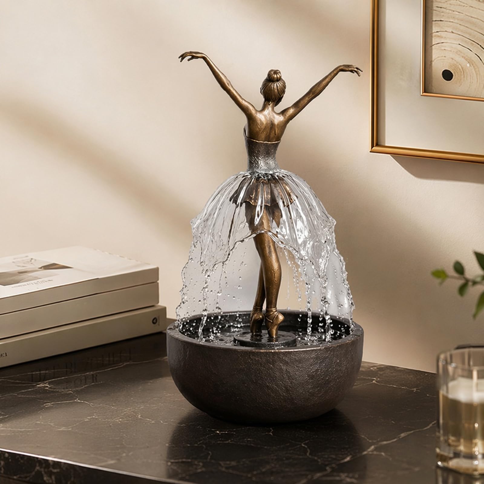 Elegante Ballerina-Brunnen, 22 cm kunstvoller Wasserspieltisch aus Resin, Künstlerische Skulptur eines Ballet-Tänzers für Wohnraumdekoration, Wohnzimmer, Meditationsraum und Bürogestaltung