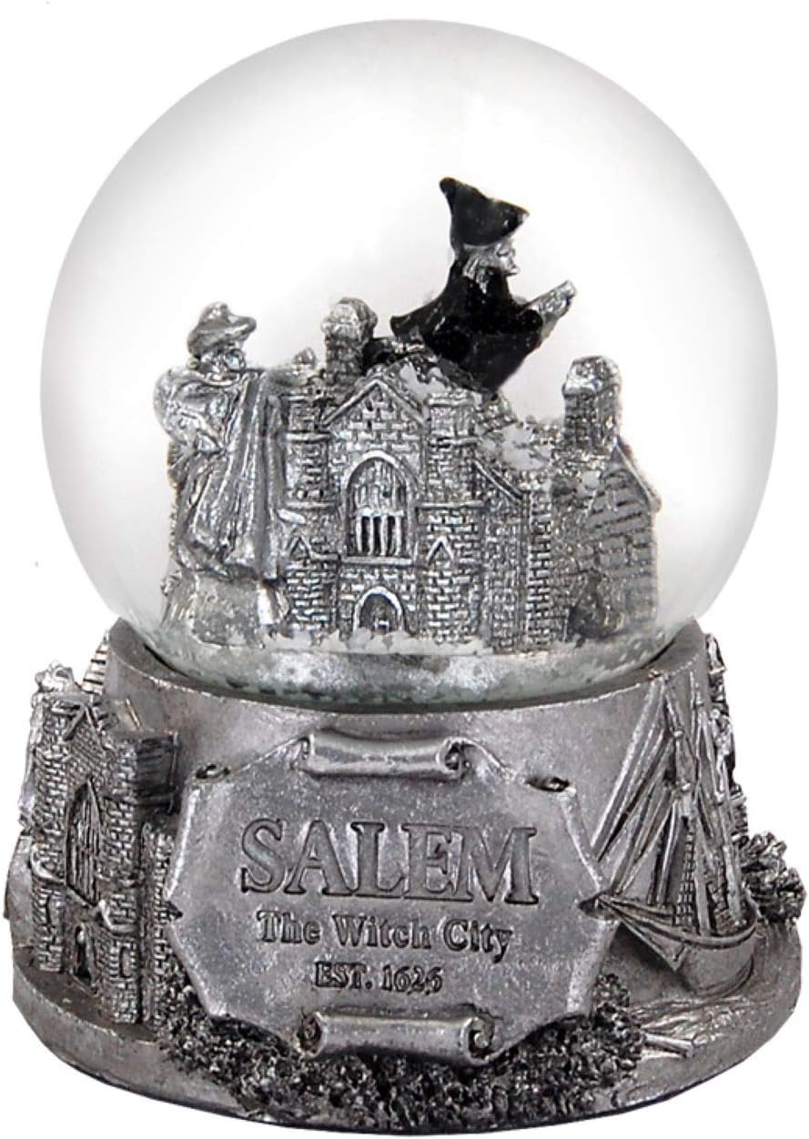 Salem Massachusetts Witch 65 mm Snow Globe