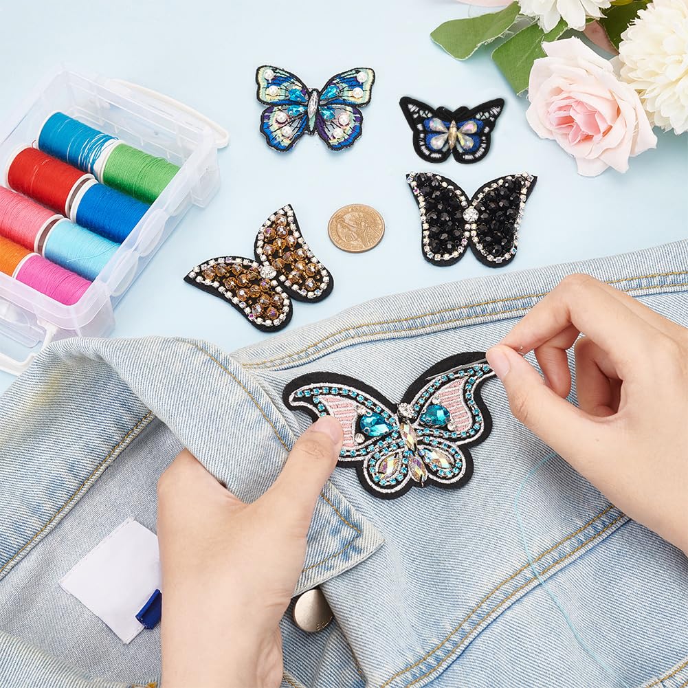 AHANDMAKER 5 Pezzi Toppe Applique con Perline e Strass a Forma di Farfalla, 5 Stili di Toppe con Perline e Strass da Cucire, Toppe Applique Decorative per Fai da Te, Artigianato, Feste, Vestiti, Jeans
