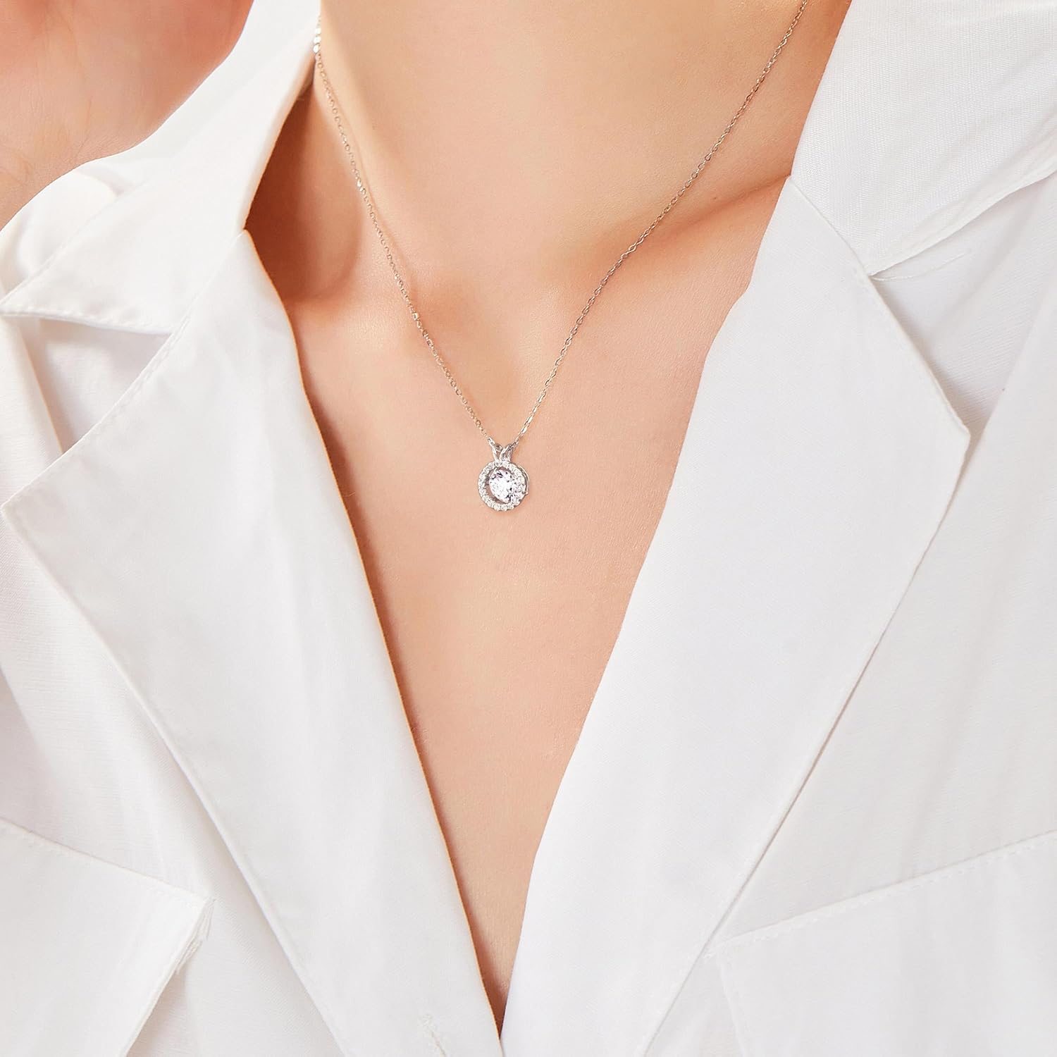 Moissanite 925 Sterling Silver Pendant Necklace 0.5-1 Carat Round Pear Cut, Dainty Elegent D Color Dancing Style with Bead Adjustable Chain Necklace for Women