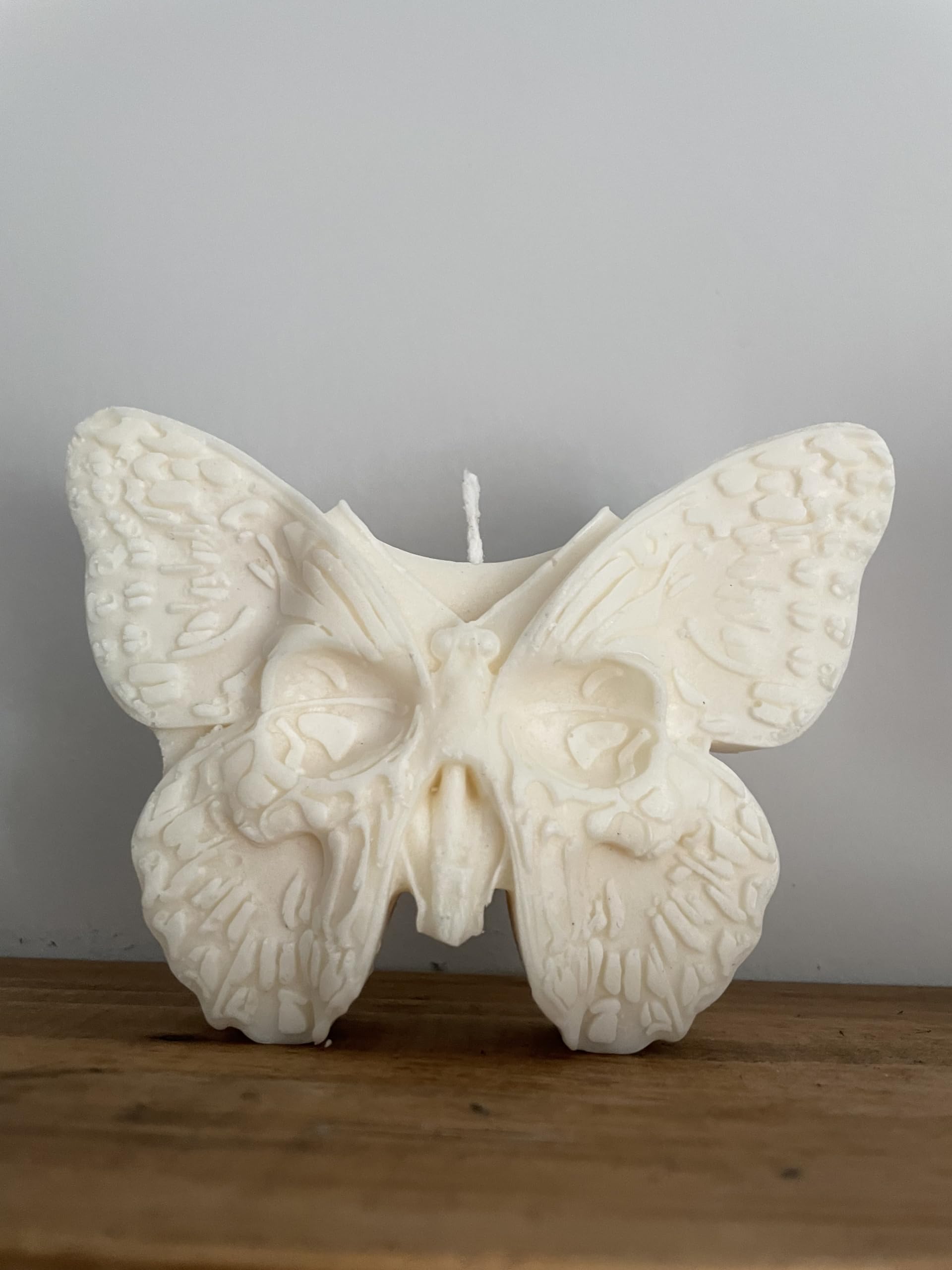 Mabel & Ivy Death Moth Skull Gothic Decor Candle | Fragranced | Gift Present Decor Soy Wax Candle (Plain)