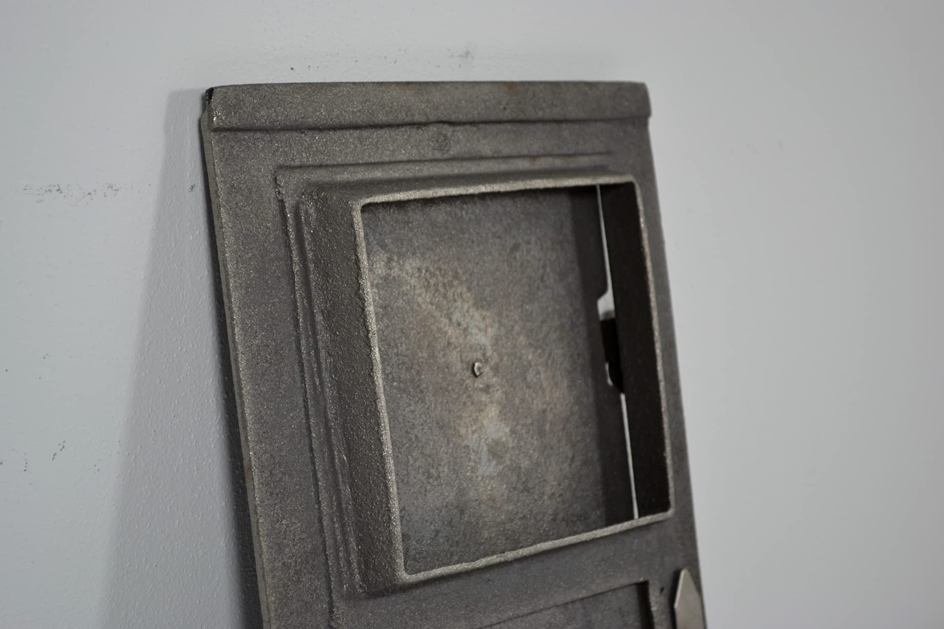 SEZAM Backofentür aus Gusseisen mit 2 Türen - mit Türriegel, Brotofentür - Steinofentür - Pizzaofentür 35 x 3 x 26 cm - rechteckig, ohne Bemalung