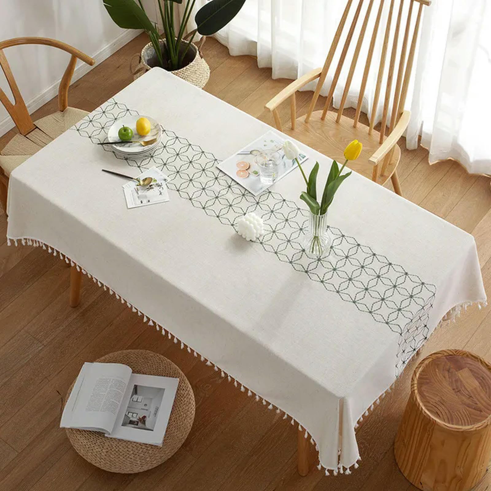 Nappe en coton et lin anti-rayures pour protéger et embellir la table à thé