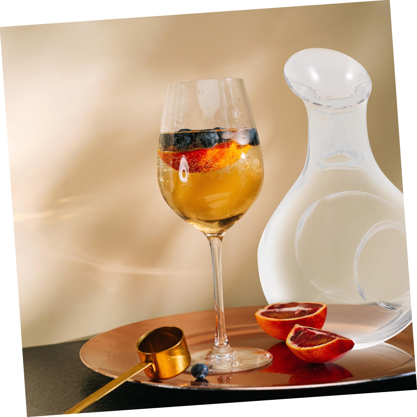 SOLUSTRE Creative Japanese Ice Wine Decanter Stylish Glass Liquor Divider with Concave Design for Ice Cubes Elegant Wine Container for Serving Gifting