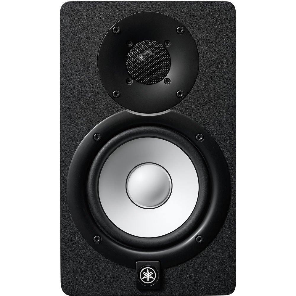 Yamaha HS5 Active Monitors (Pair) with XLR to XLR Cables and