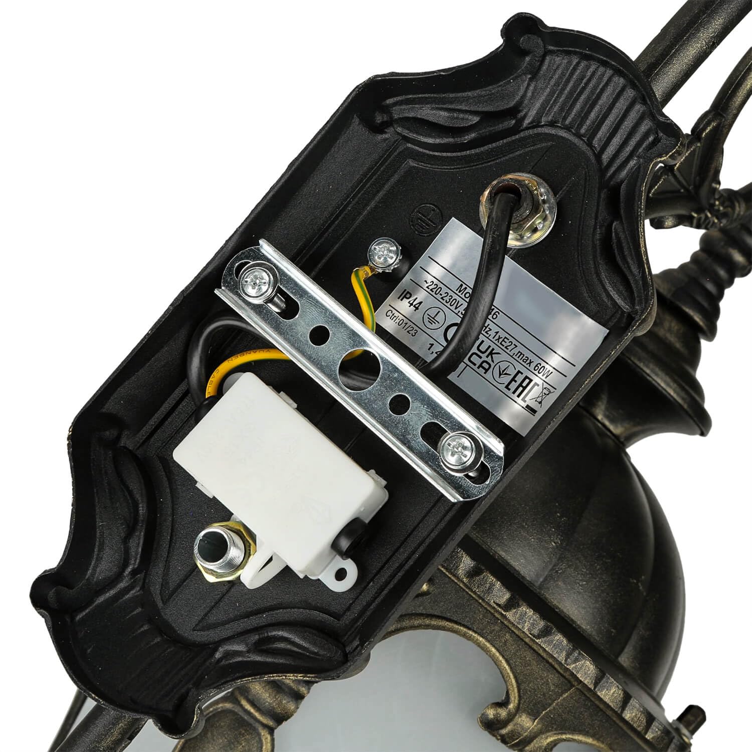 Licht-Erlebnisse Außenleuchte Wand Aluminium Glas Antik IP44 Hof Haustür 21 cm breit E27 max. 60W blendarm Rustikale Wandlampe Outdoor TYBR
