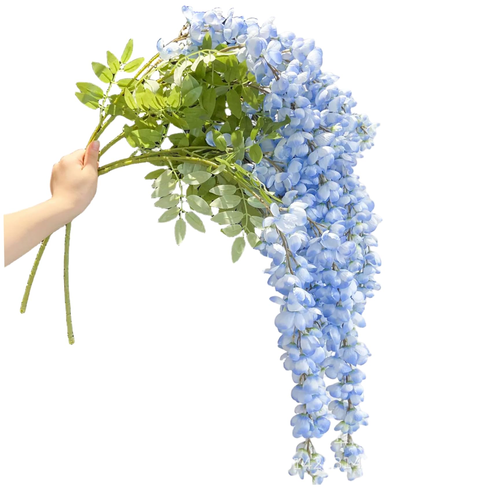 Glycine en soie pour décorer un jardin et masquer un mur extérieur