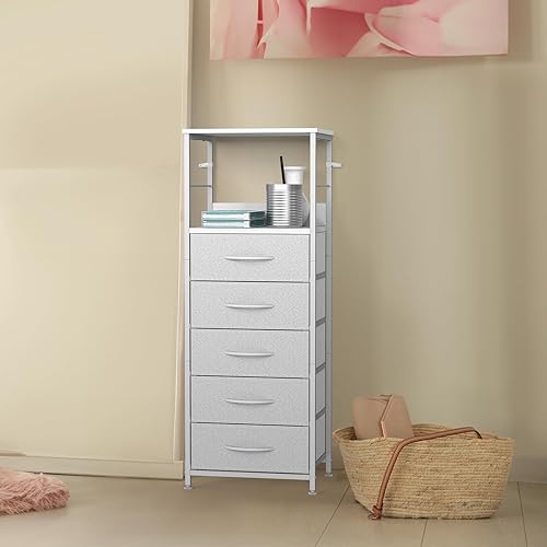 Miniatura 8 de Cómoda pequeña para armario, torre de almacenamiento con cajones, cómoda blanca con 5 cajones de almacenamiento, mesita de noche blanca con cajones